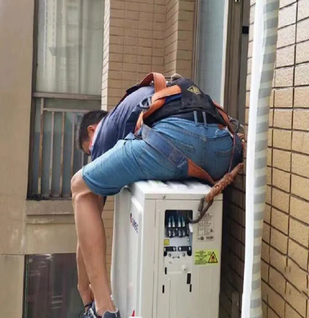 临猗空调移机